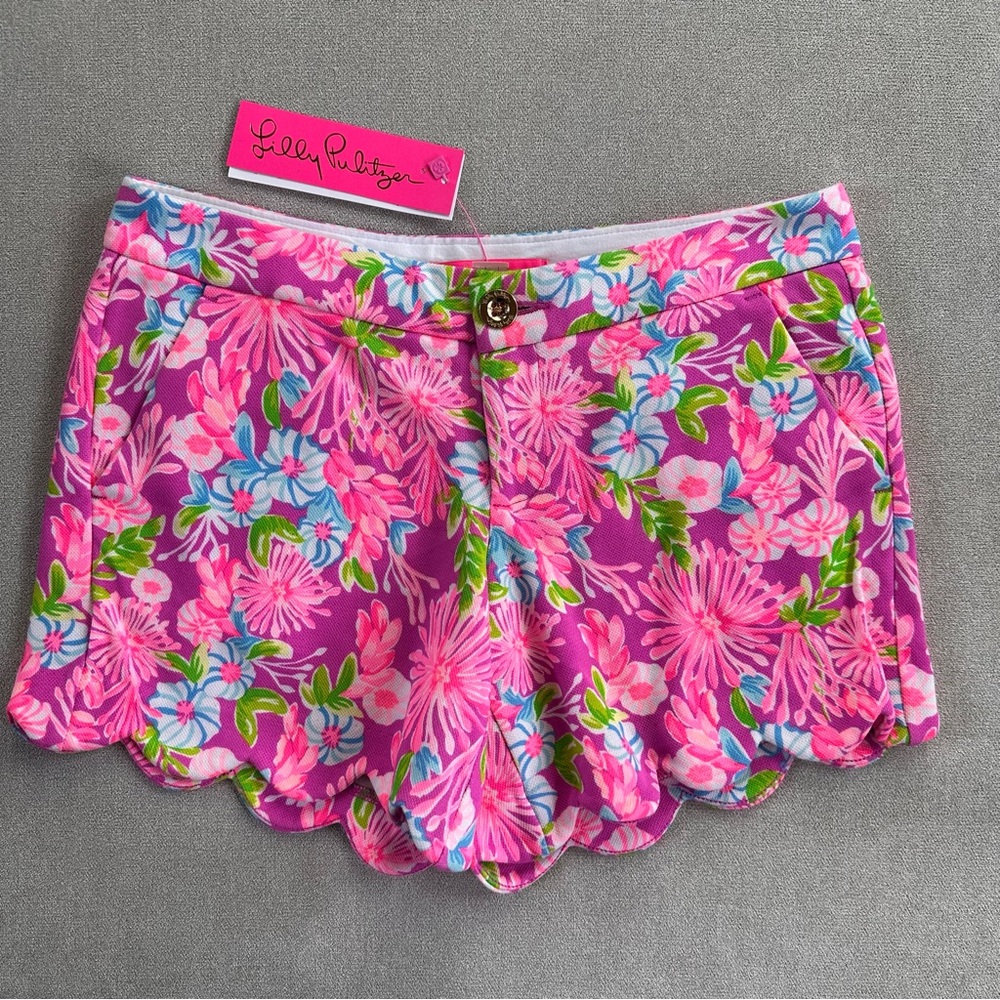 Lilly Pulitzer Buttercup Knit Shorts. Purple/Pink Floral Print. Size 2